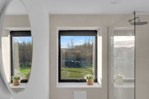 Photo 26- click for photo gallery